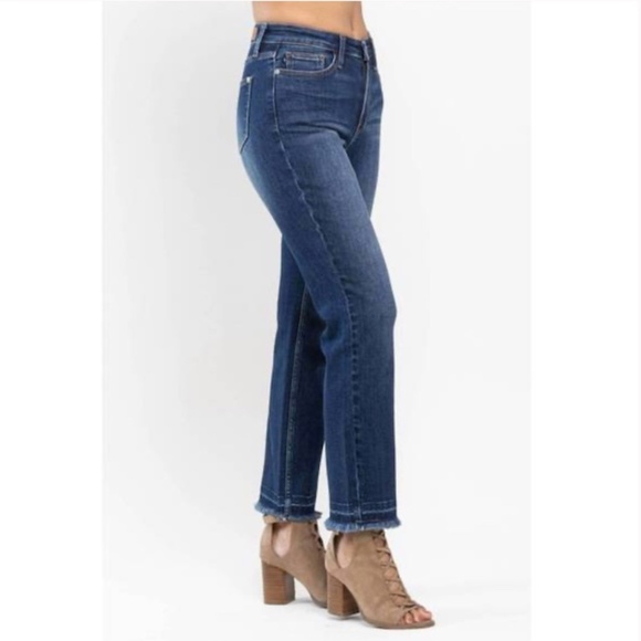 Judy Blue High Rise Slim Fit Medium Wash Released Hem Sz 13/31 - Picture 9 of 15
